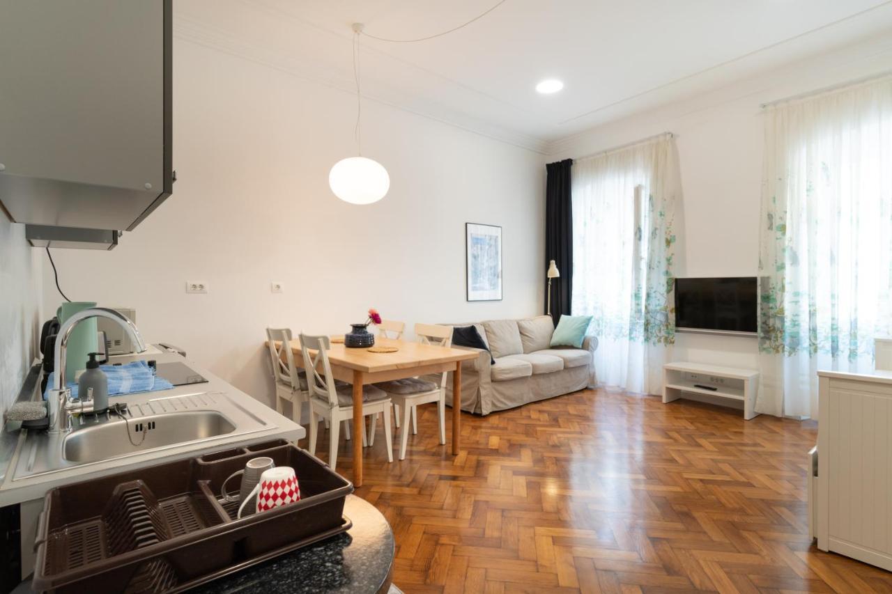 Mimi Carera Apartment & Room Rovinj Exterior foto